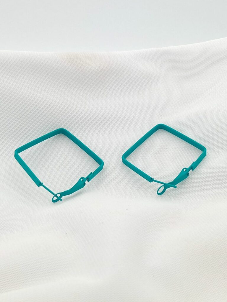 🖤 Midnight Square Hoops